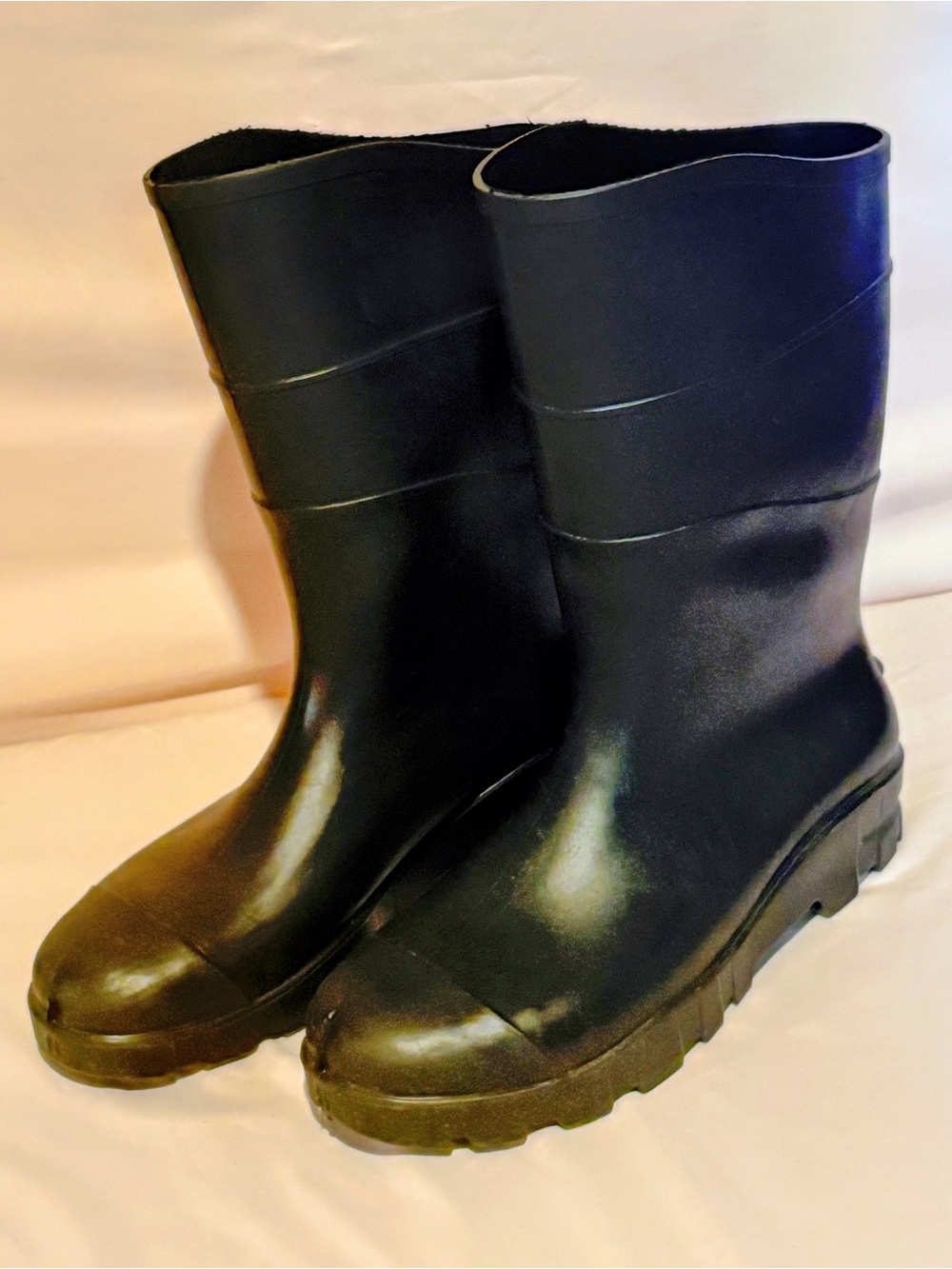Unisex Black Rubber Anti-Slip Rain Boots